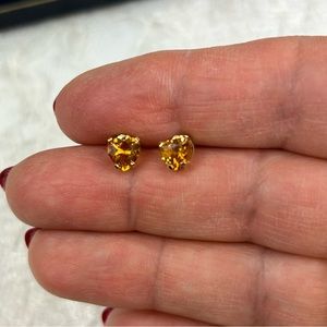 NEW - Macy's Citrine November's Birthstone Heart Stud Earrings in 14KT Gold Glam